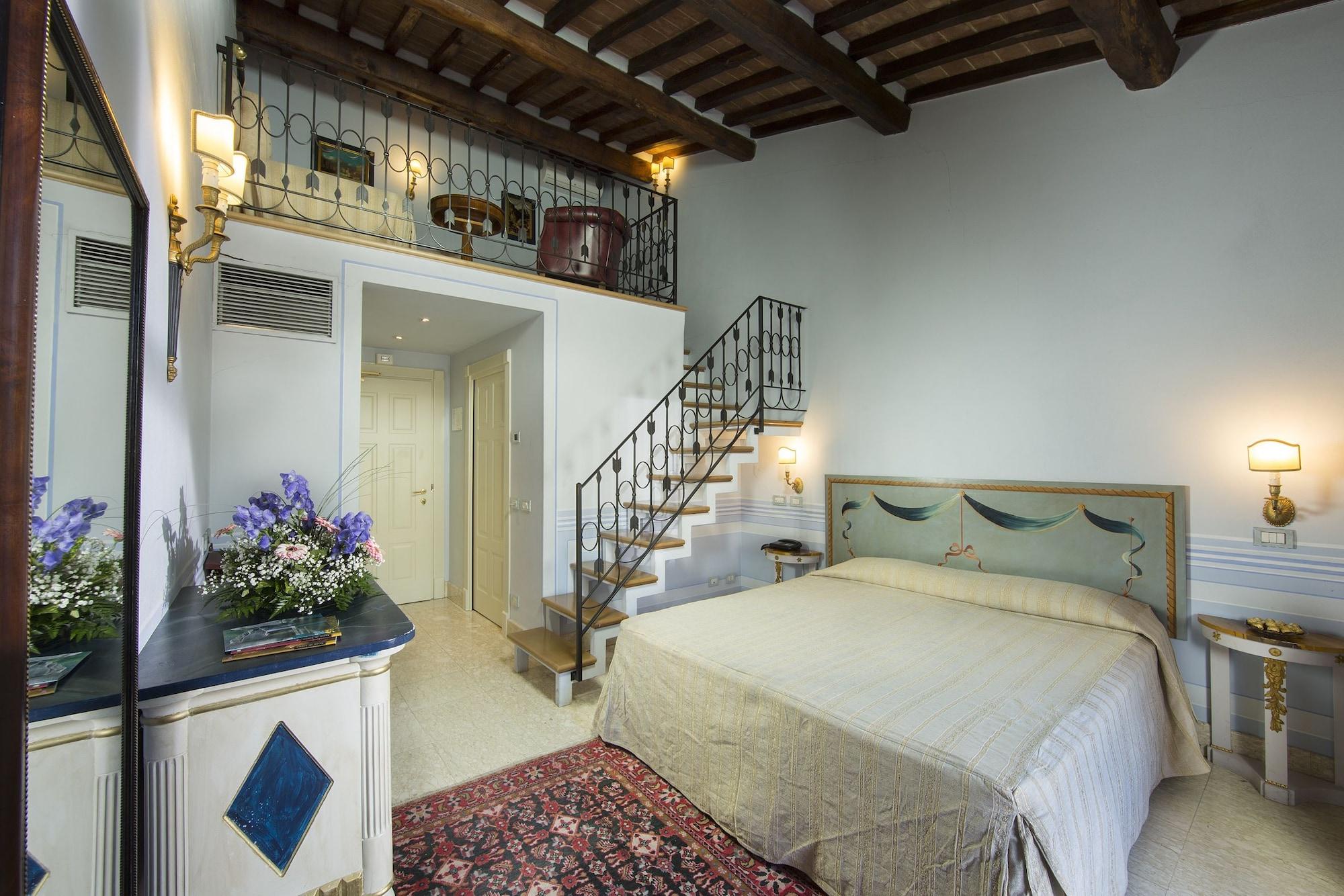 Il Piccolo Castello Hotel Monteriggioni Bagian luar foto